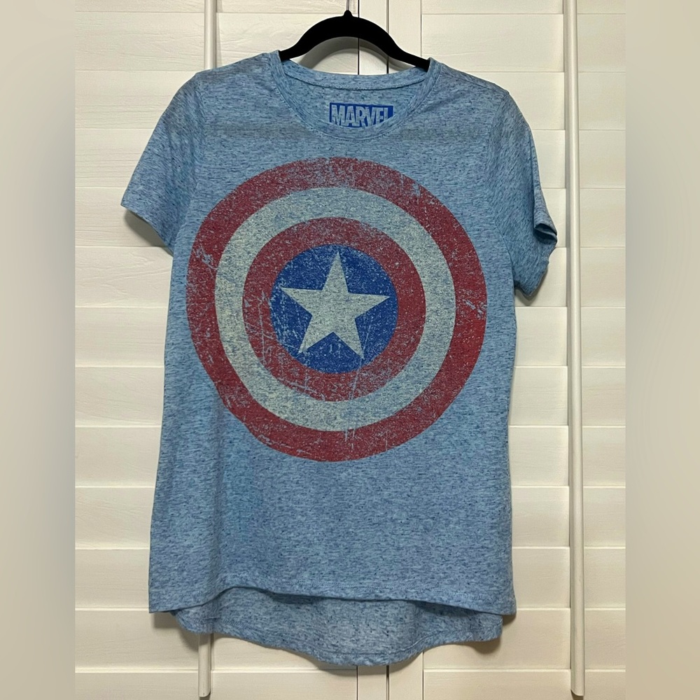 EUC Marvel Captain America Short Sleeved Tee XL